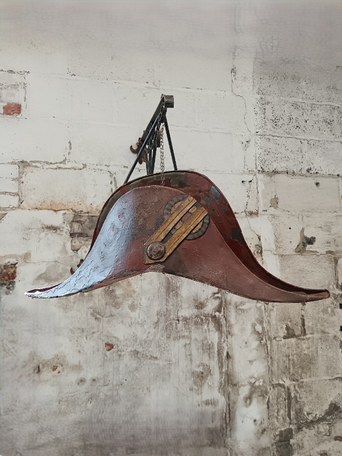 Toleware Bicorn Hat Military Trade Sign HOOK (6).jpg